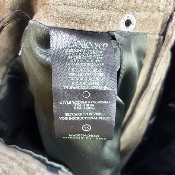 BlankNYC Women A Line Mini Moto Suede Skirt 25 Taupe Green Asymmetrical Zip FLAW - Picture 7 of 8